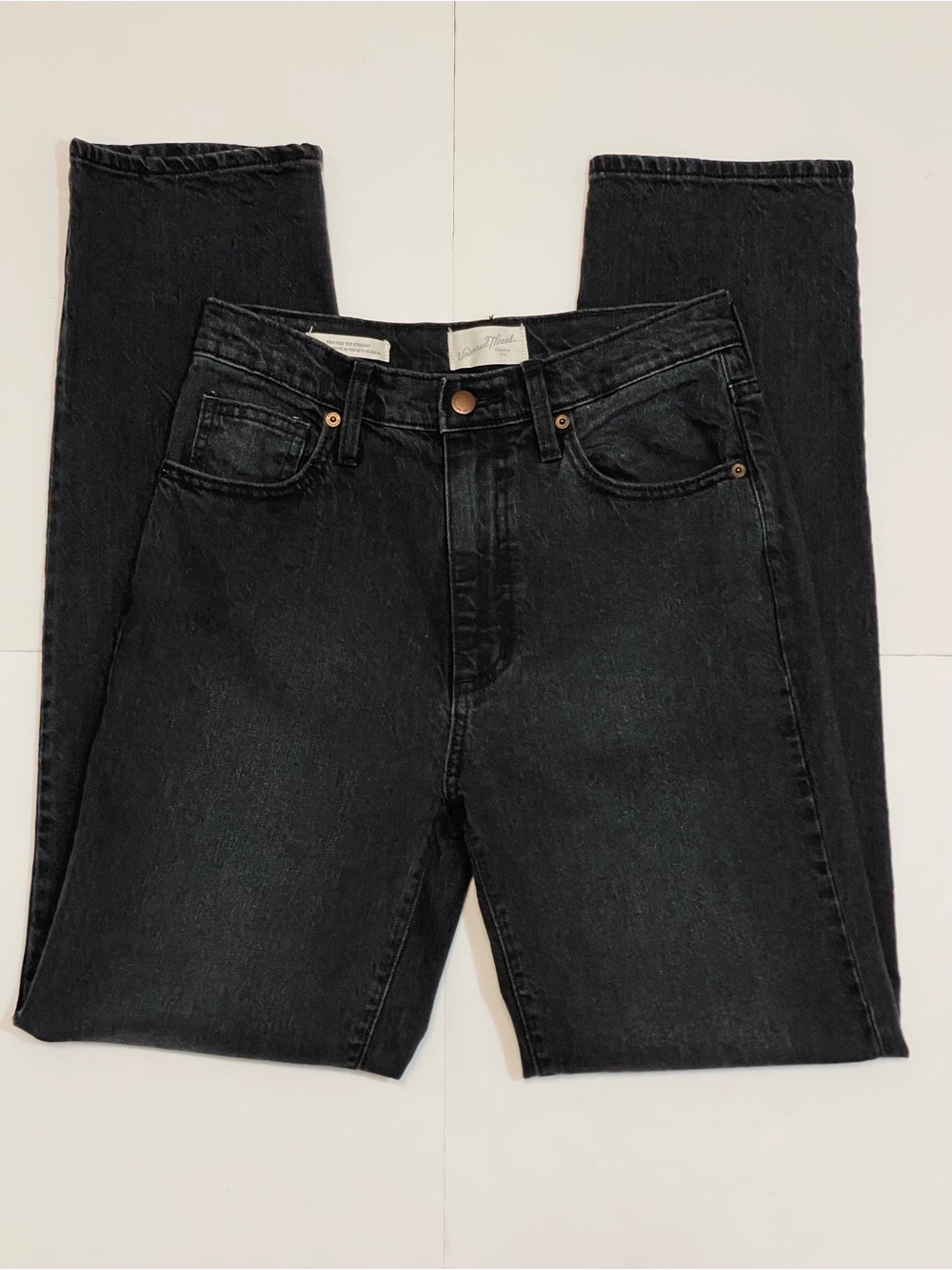 Universal Thread High-Rise '90s Straight Leg Jeans Black Wash Size 4